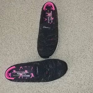 SKECHERS Relaxed Fit : Commute Time - Ta-da